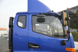 骏铃V7&nbsp;载货车外观                                                图片