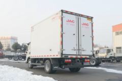 江淮 骏铃V6 152马力 4X2 4.015米冷藏车(6挡)(HFC5043XLCP91K12C2V) 江淮 骏铃V6 152马力 4X2 4.015米冷藏车(6挡)(HFC5043XLCP91K12C2V)