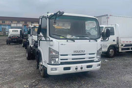 五十铃KV600&nbsp;电源车外观图片