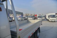 唐骏欧铃 赛菱F3-1 1.5L 112马力 汽油 3.08米单排栏板微卡(国六)(ZB1030ADC3L)