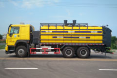 中国重汽 HOWO-7重卡 360马力 6X4 除雪车(汇强重工)(HZV5250TCXD6ZL)