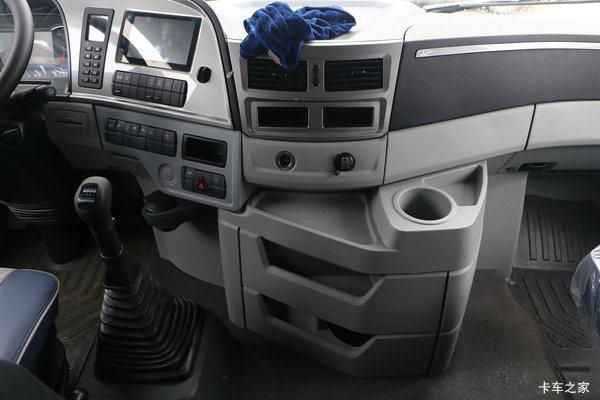 优惠 0.2万 欧曼EST牵引车 火热促销中