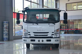 庆铃底盘&nbsp;吸尘车外观图片