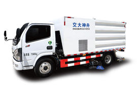 东风多利卡底盘&nbsp;吸尘车外观图片