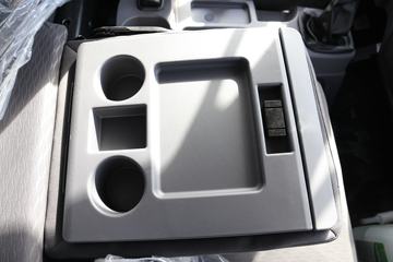 �������� ����ES5 190���� 4X2 4.2����ж��ͼƬ
