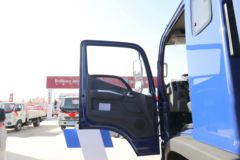 福田瑞沃 大金刚ES5 190马力 4X2 4.2米自卸车(BJ3164DJPFA-01)