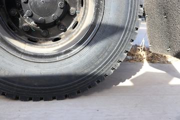 �������� ����ES5 190���� 4X2 4.2����ж��ͼƬ