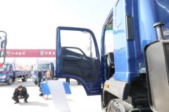 福田瑞沃 大金刚ES7 270马力 8X2 6.8米自卸车(BJ3314DPPHB-02)