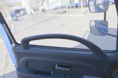 飞碟奥驰 X3系列 170马力 4X2 5.26米自卸车 飞碟奥驰 X3系列 170马力 4X2 5.26米自卸车