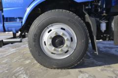 飞碟奥驰 X3系列 170马力 4X2 5.26米自卸车 飞碟奥驰 X3系列 170马力 4X2 5.26米自卸车