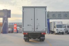 唐骏欧铃 赛菱F3-1 1.5L 112马力 3.3米单排厢式微卡(国六)(ZB5030XXYADC3L)