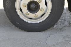 飞碟奥驰 D2系列 95马力 4.17米单排栏板轻卡(FD1041W17K5-2)