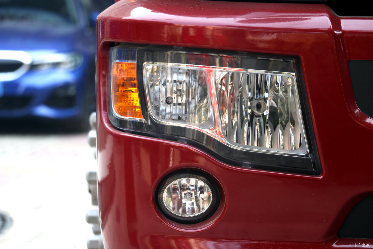 ���� ����˹Q9 220���� 4X2 9.8���Ű���ʽ�ػ���(����)(HFC5181XXYB80K1E4S)���                                                