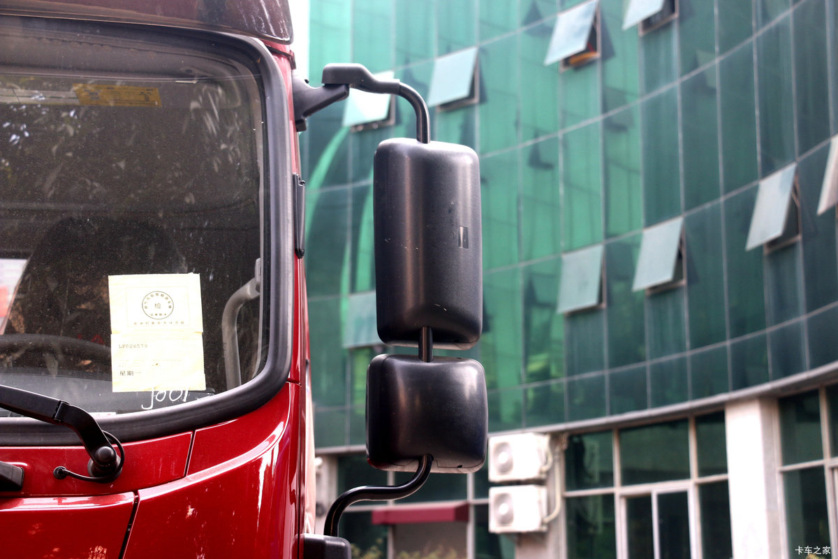 ���� ����˹Q9 220���� 4X2 9.8���Ű���ʽ�ػ���(����)(HFC5181XXYB80K1E4S)���                                                