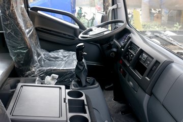 ���� ����˹Q9 220���� 4X2 9.8���Ű���ʽ�ػ���(����)(HFC5181XXYB80K1E4S)ͼƬ