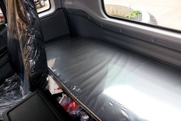 ���� ����˹Q9 220���� 4X2 9.8���Ű���ʽ�ػ���(����)(HFC5181XXYB80K1E4S)ͼƬ