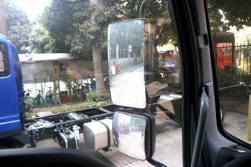 ���� ����˹Q9 220���� 4X2 9.8���Ű���ʽ�ػ���(����)(HFC5181XXYB80K1E4S)ͼƬ