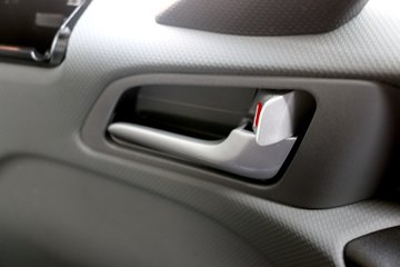 ���� ����˹Q9 220���� 4X2 9.8���Ű���ʽ�ػ���(����)(HFC5181XXYB80K1E4S)ͼƬ