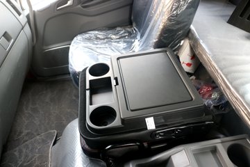 ���� ����˹Q9 220���� 4X2 9.8���Ű���ʽ�ػ���(����)(HFC5181XXYB80K1E4S)ͼƬ