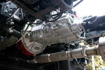 ���� ����˹Q9 220���� 4X2 9.8���Ű���ʽ�ػ���(����)(HFC5181XXYB80K1E4S)ͼƬ