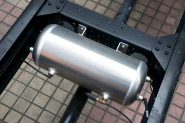 ���� ����˹Q9 220���� 4X2 9.8���Ű���ʽ�ػ���(����)(HFC5181XXYB80K1E4S)ͼƬ