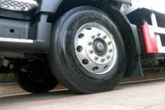 中国重汽 汕德卡SITRAK G5重卡 270马力 4X2 9.92米厢式载货车