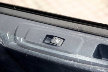 ���� ������D9 200���� 4X2 8����ʽ�ػ���(����)ͼƬ