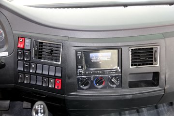 ���� ������D9 200���� 4X2 8����ʽ�ػ���(����)ͼƬ