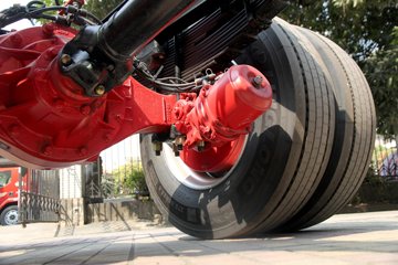 ���� ������D9 200���� 4X2 8����ʽ�ػ���(����)ͼƬ