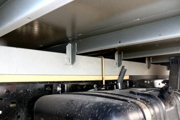 Ծ�� ����H300 150���� 4.17�׵�����ʽ�Ῠ(����)ͼƬ