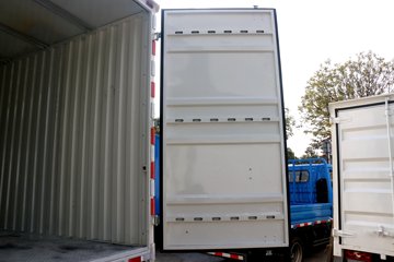 Ծ�� ����H300 150���� 4.17�׵�����ʽ�Ῠ(����)ͼƬ