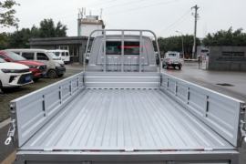 鑫卡S50&nbsp;载货车上装                                                图片