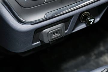 �� �ο�S52 ��׼�� 123���� ���� 2.55��˫������΢��(����)(JKC1032S6X0)ͼƬ