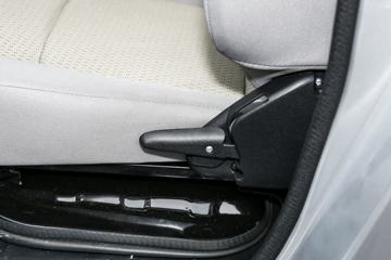 �� �ο�S52 ��׼�� 123���� ���� 2.55��˫������΢��(����)(JKC1032S6X0)ͼƬ