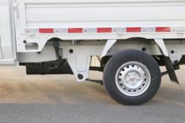 鑫卡S52&nbsp;载货车底盘                                                图片