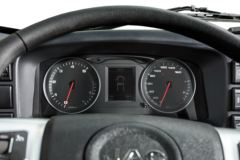 江淮 德沃斯Q8 168马力 4X2 6米排半仓栅式载货车(HFC5160CCYP91K1D3V)