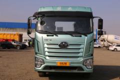 青岛解放 JK6中卡 220马力 4X2 6.75米仓栅式载货车(国六)(CA5180CCYP28K1L4E6)