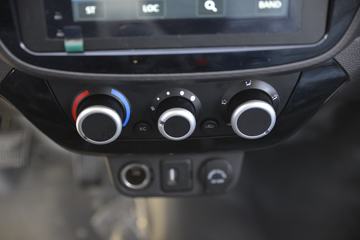  M2  1.6L 122  2.7˫ʽ΢()(BJ5032XYK4AV5-01)ͼƬ