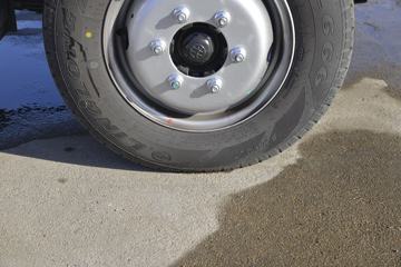 ���� ����M2 ������ 1.6L 122���� ���� 2.7��˫����������ʽ΢��(����)ͼƬ