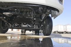 福田 祥菱M2 舒适型 1.6L 122马力 汽油 2.7米双排翼开启厢式微卡(国六)(BJ5032XYK4AV5-01)