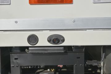 ���� ����M2 ������ 1.6L 122���� ���� 2.7��˫����������ʽ΢��(����)ͼƬ