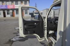 福田 祥菱M2 舒适型 1.6L 122马力 汽油 3.7米单排厢式微卡(国六)(BJ5032XXY5JV5-01)