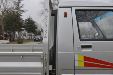 ���� С����V 1.3L 91���� 3.3�׵�������С��(����)ͼƬ