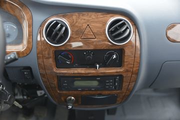 ���� С����V 1.3L 91���� 3.3�׵�������С��(����)ͼƬ