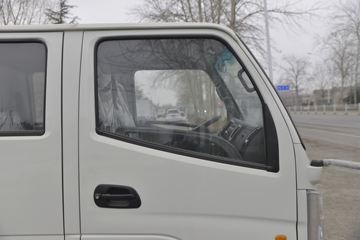 ���� С����W15 102���� 3.1��˫������΢��(EQ1040D6BDB)ͼƬ