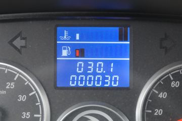 ���� С����W15 102���� 3.1��˫������΢��(EQ1040D6BDB)ͼƬ