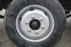 东风 小霸王W17 1.5L 113马力 汽油 3.6米单排厢式微卡(国六)(EQ5031XXY60Q6AC)