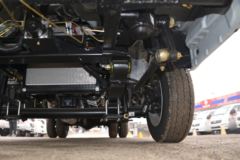 东风 小霸王W17 1.5L 113马力 汽油 3.6米单排厢式微卡(国六)(EQ5031XXY60Q6AC)