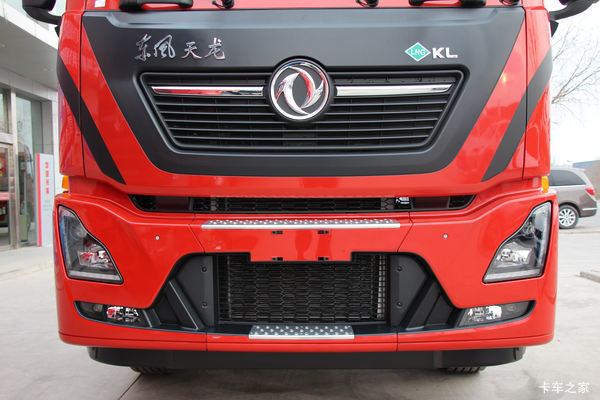 东风天龙KL燃气车,最高让利可达0.3万元