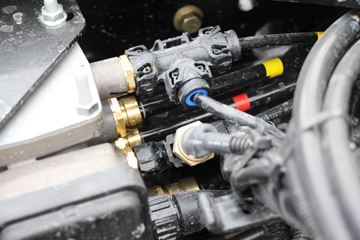 ó 콢KX 520 6X4ΣƷǣͼƬ
